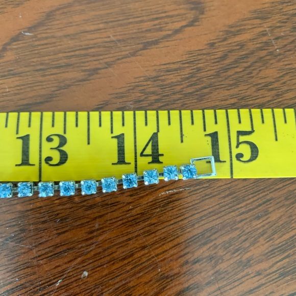 Vintage Jewelry Set - Picture 9 of 12